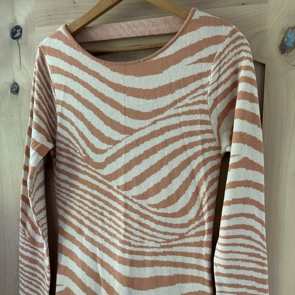 NWT Lush | Women’s Caramel and Cream Stripey Long Sleeve Bodycon Sweater Dress M - Picture 10 of 16